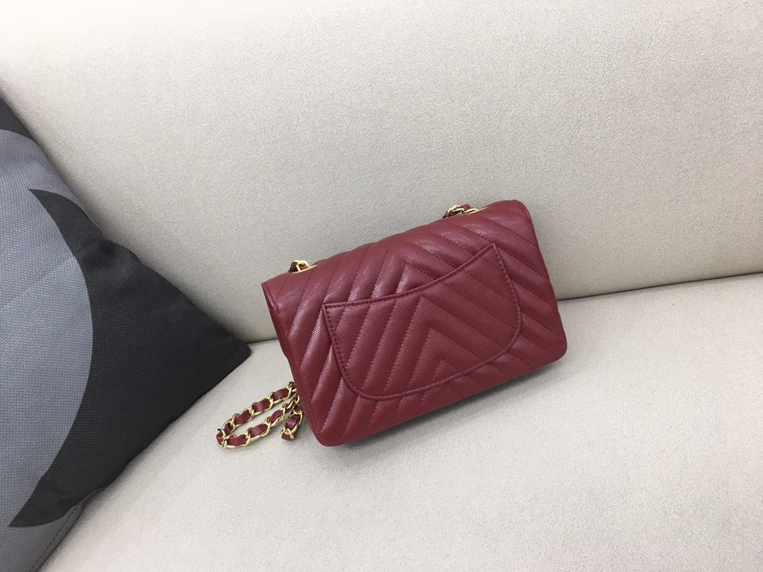 Small Classic Flap Caviar Bag A01116 Purplish Red/Gold